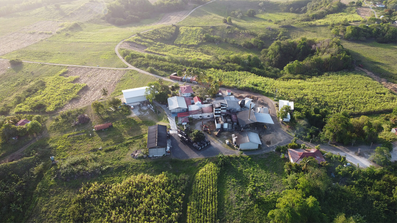 photo-1-distillerie-vue-a-rienne